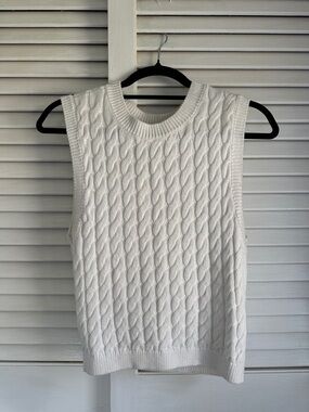 abercrombie cable knit vest